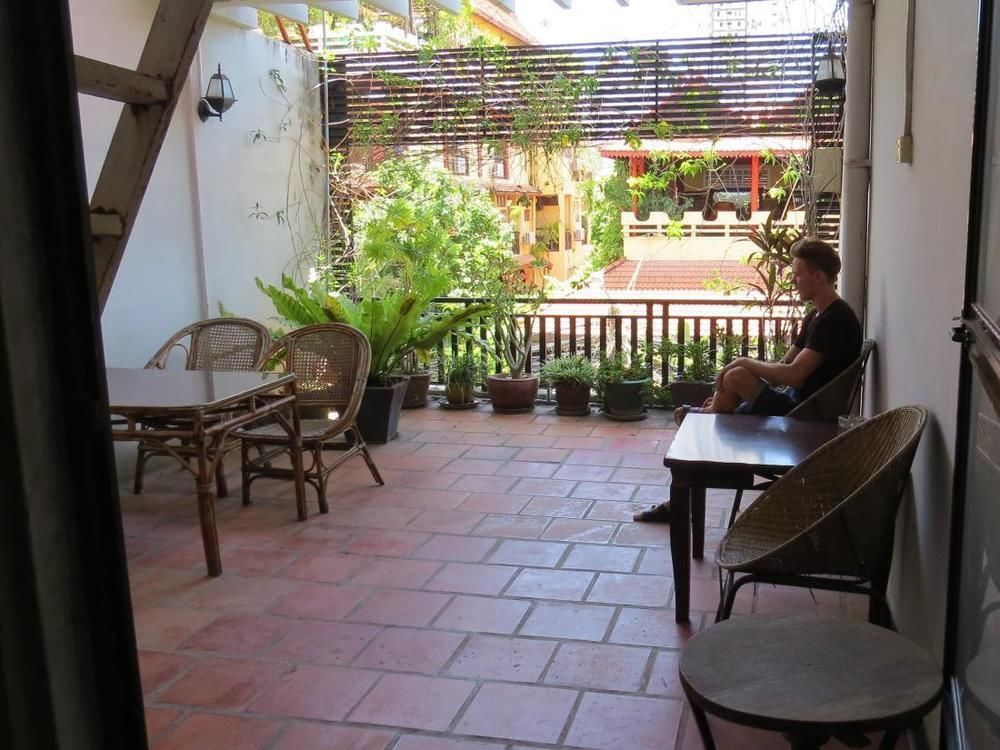 Goldie Guesthouse Phnom Penh Extérieur photo