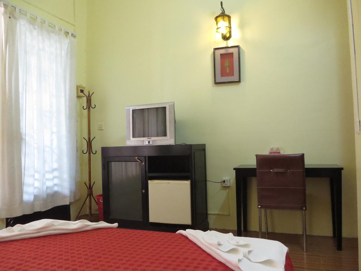 Goldie Guesthouse Phnom Penh Extérieur photo