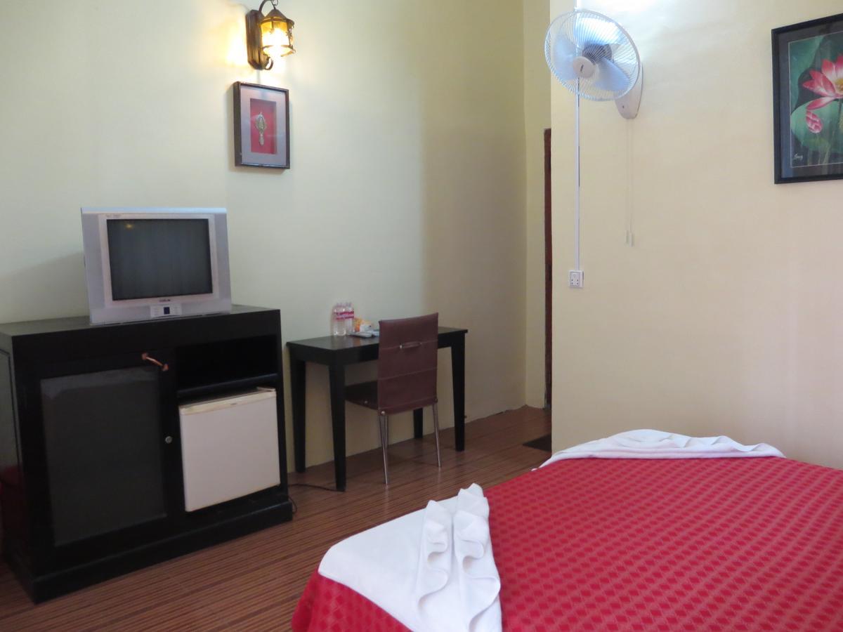 Goldie Guesthouse Phnom Penh Extérieur photo