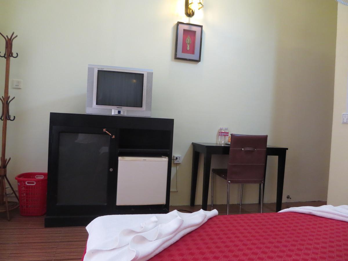 Goldie Guesthouse Phnom Penh Extérieur photo