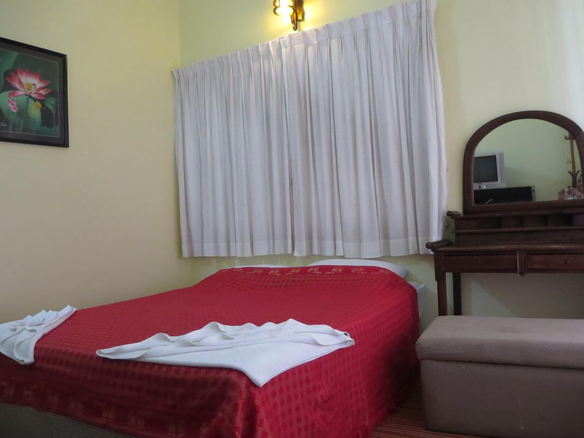 Goldie Guesthouse Phnom Penh Extérieur photo